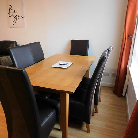 2 Bed Apt On Quiet Cul-De-Sac, Fab Location Paisley Exterior foto