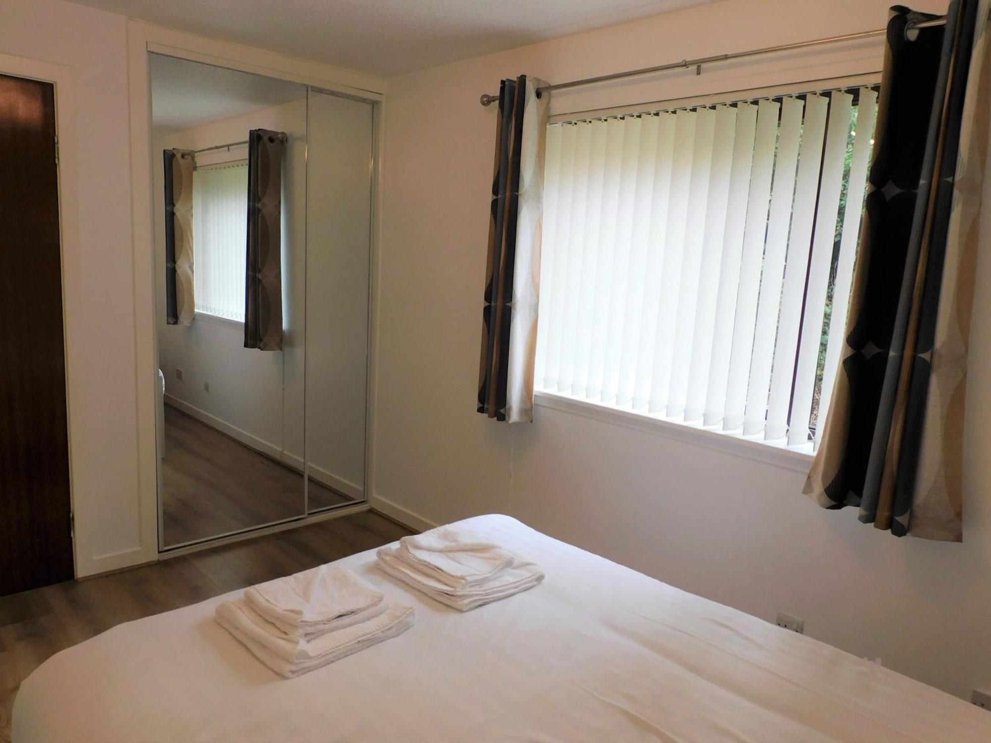 2 Bed Apt On Quiet Cul-De-Sac, Fab Location Paisley Exterior foto